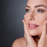 5 способов, которые помогут вернуть молодость лица
