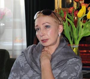Актриса Татьяна Васильева перенесла очередную пластическую операцию