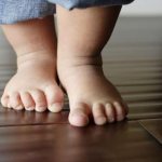 Paraffin compress at home for a child. How to make paraffin boots for your child at home? 