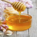 The benefits and harms of using honey for the body